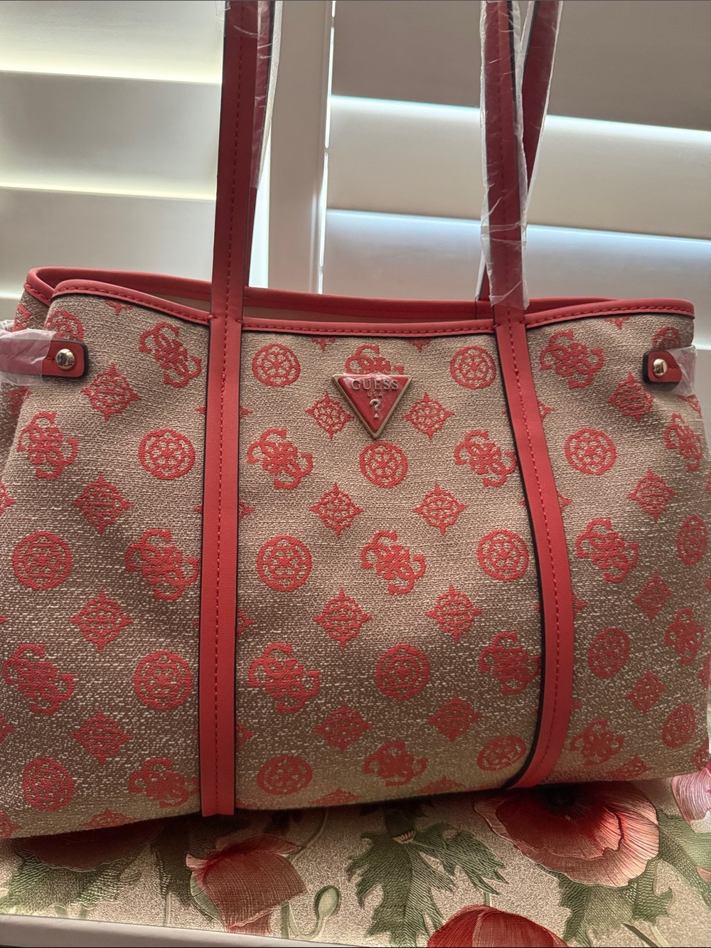 GUESS Coral Logo Print Tote Bag